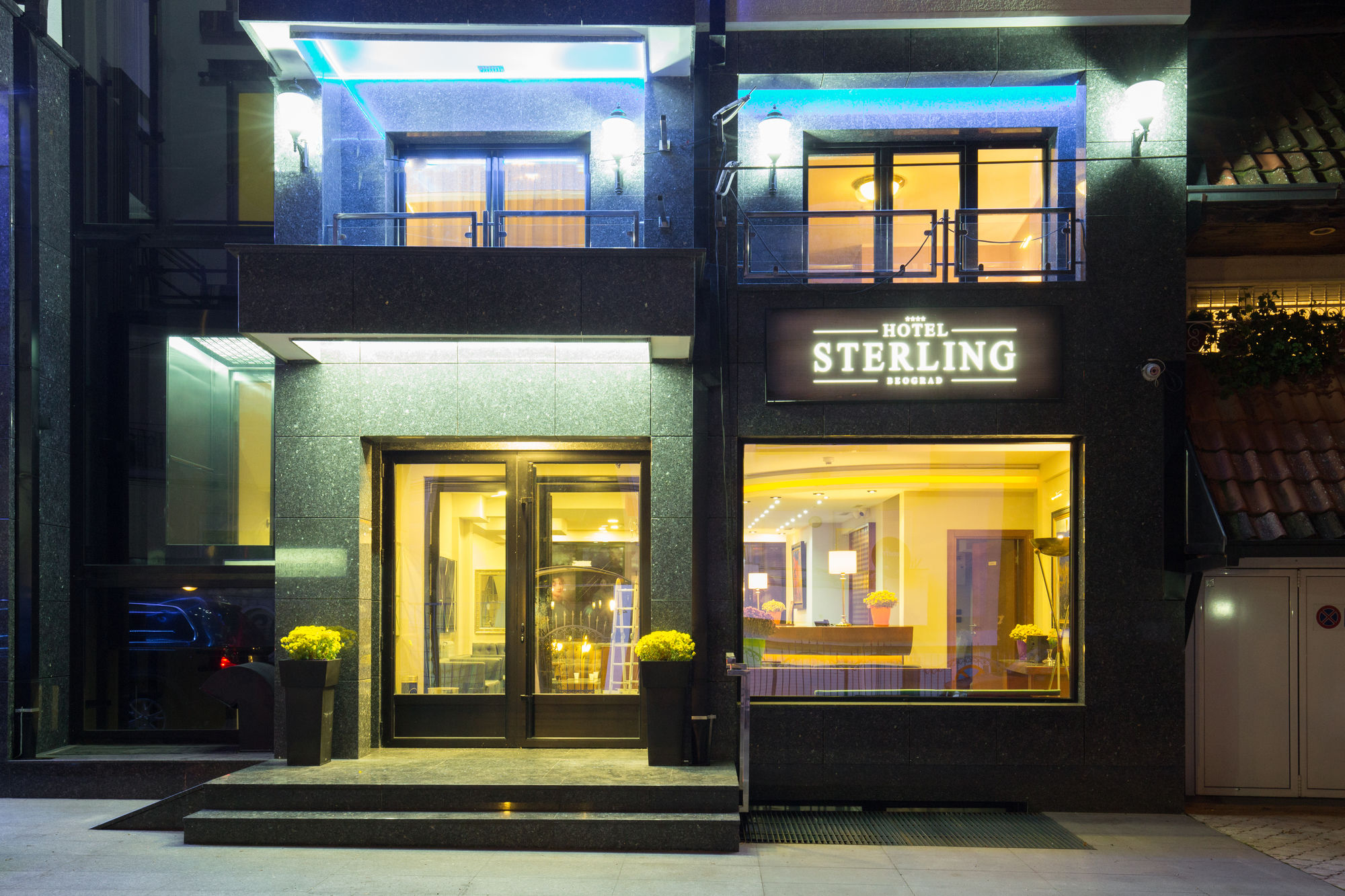 Фото Hotel Sterling Garni