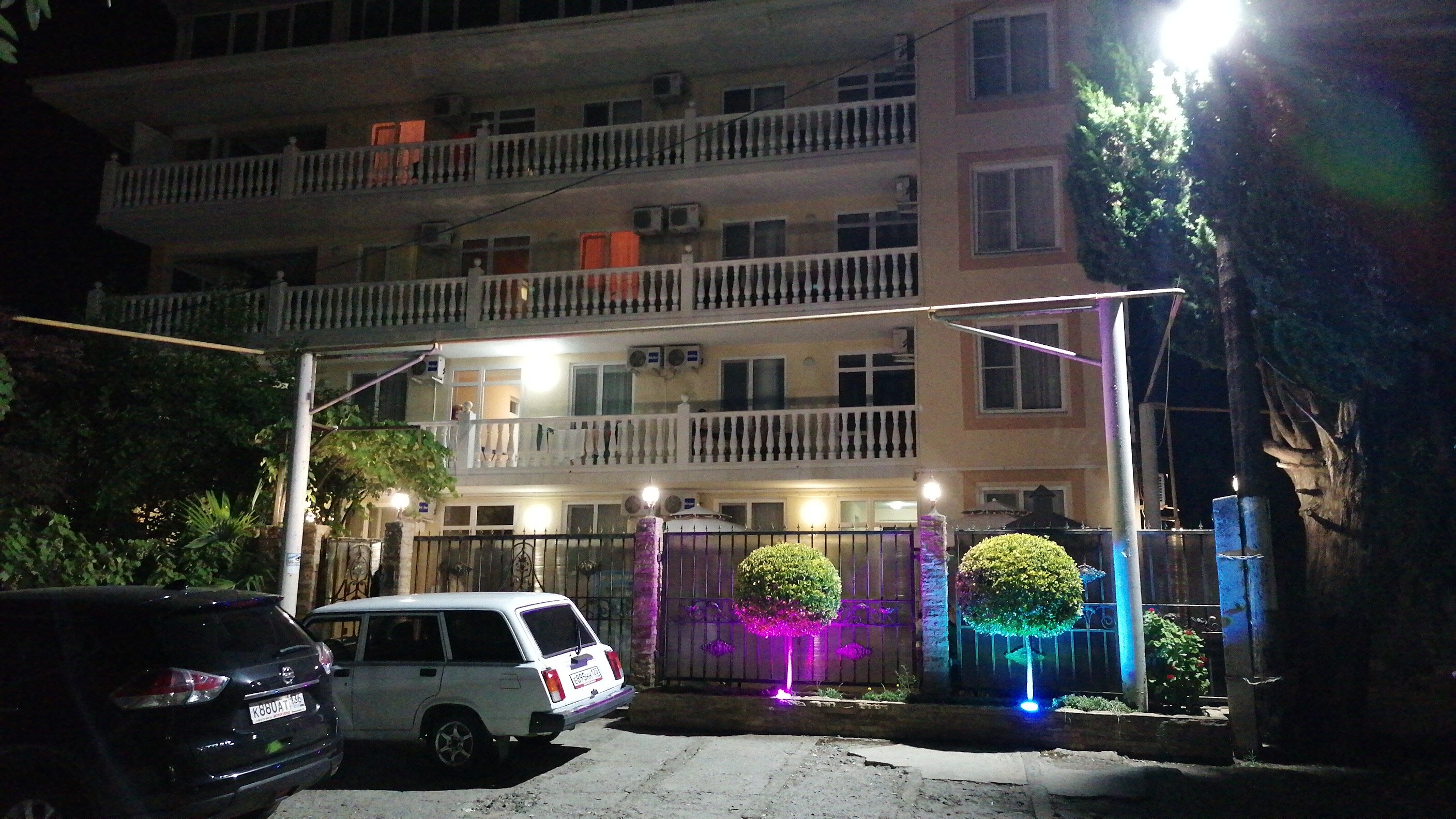 Фото Сансет Хилл Аллама групп