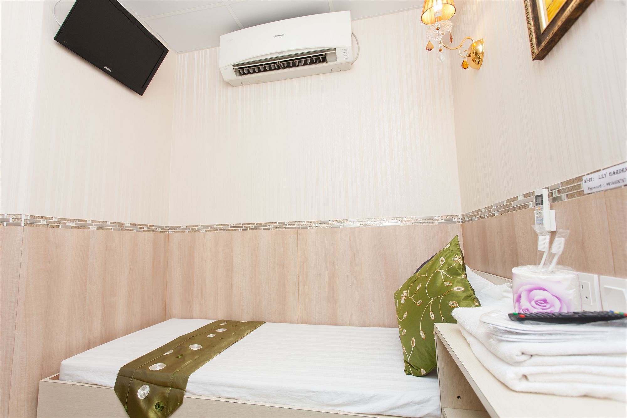 Фото Vincent Hill Guesthouse