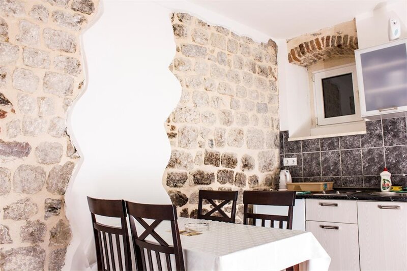 Фото D & Sons Apartments