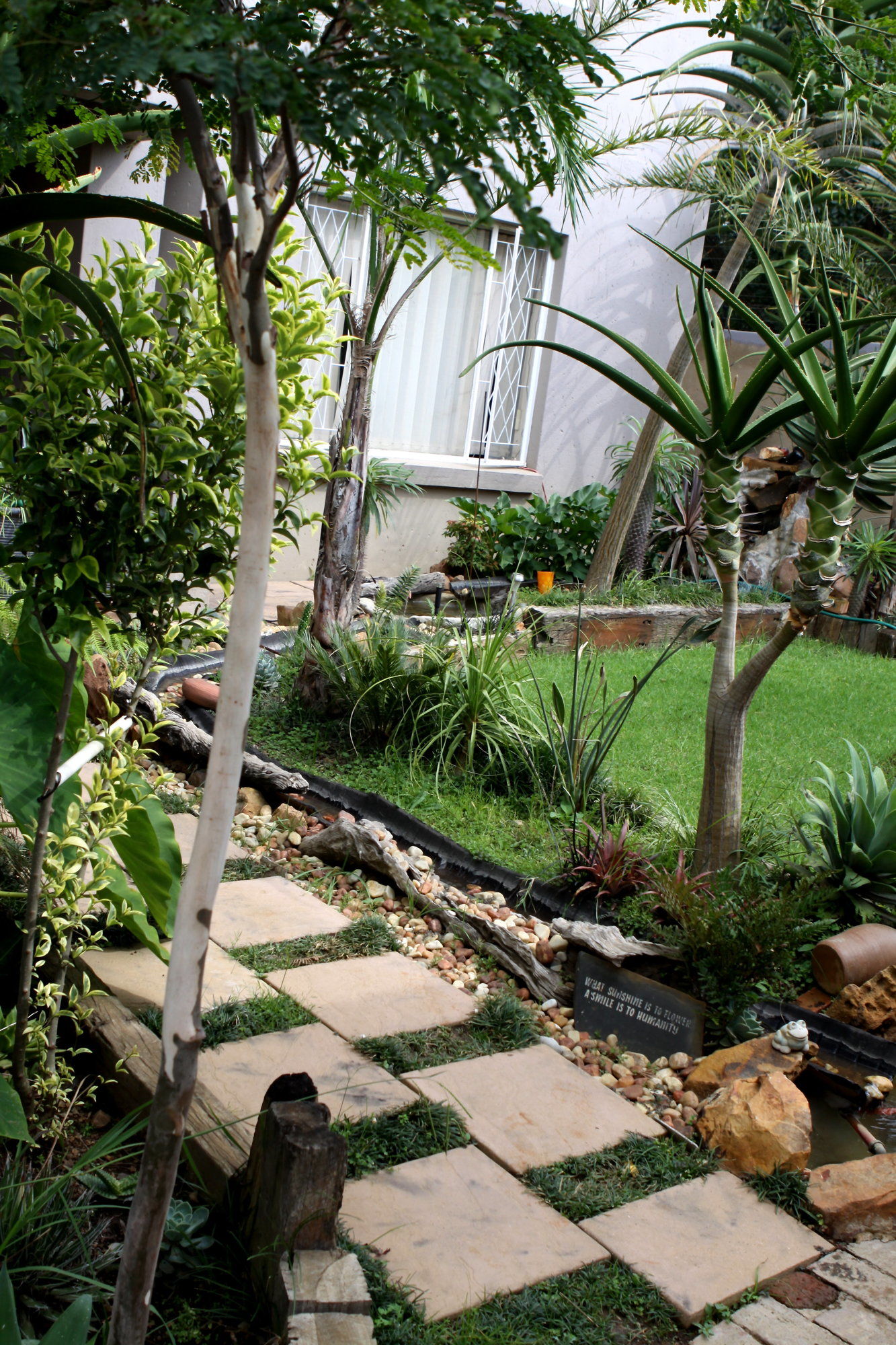 Фото Airport Lodge Guest House