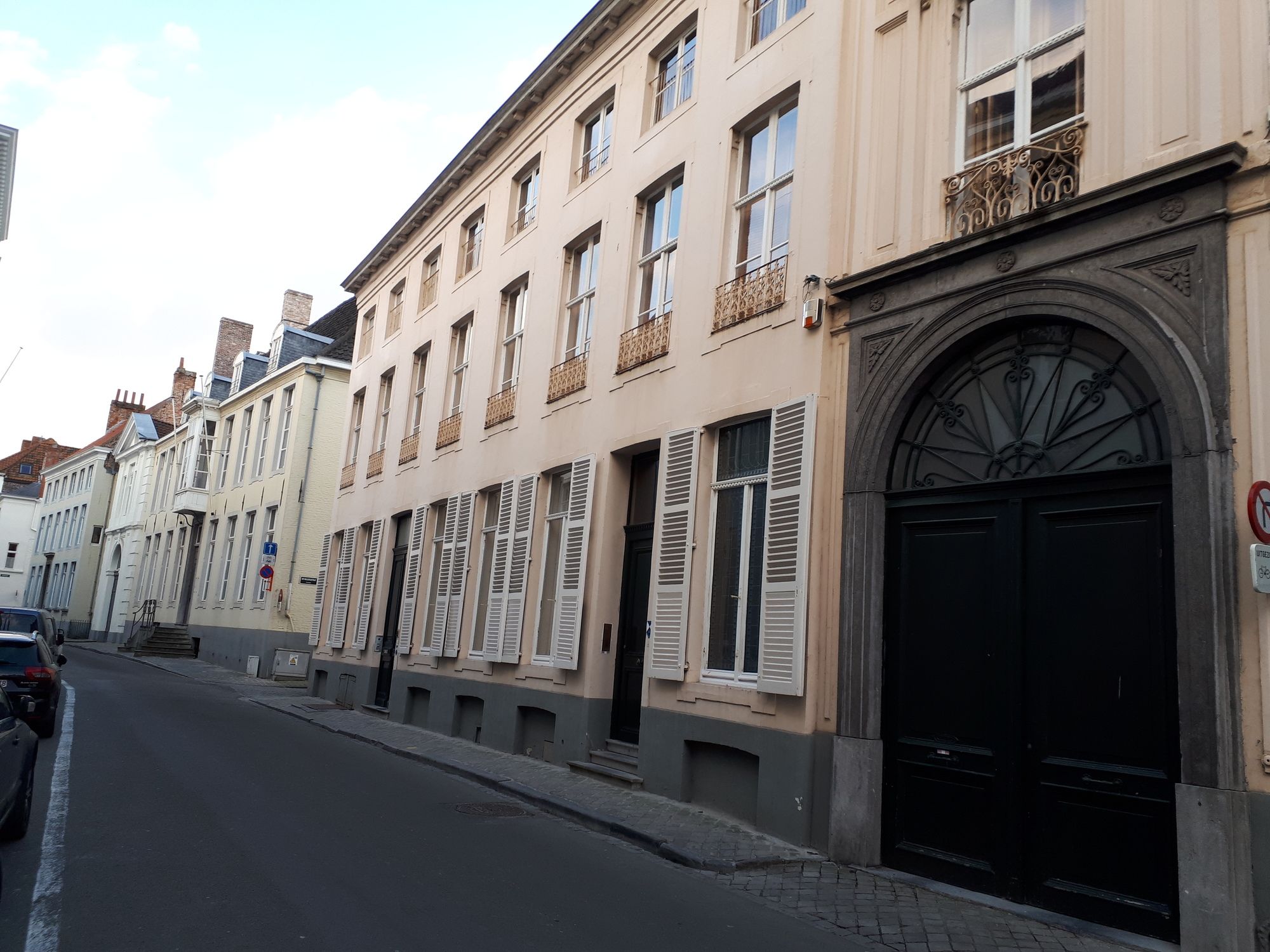 Фото La Maison Zenasni