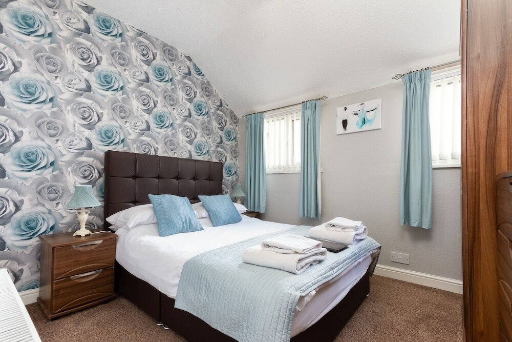 Фото The Richley Hotel