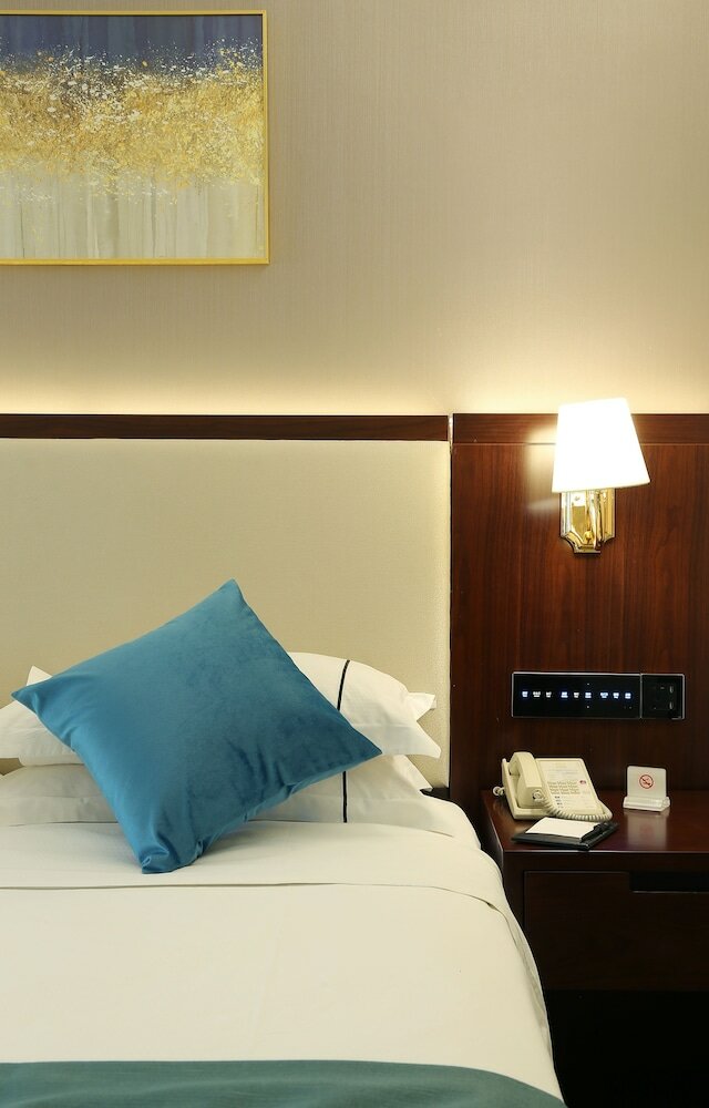 Фото Asia International Hotel Guangzhou