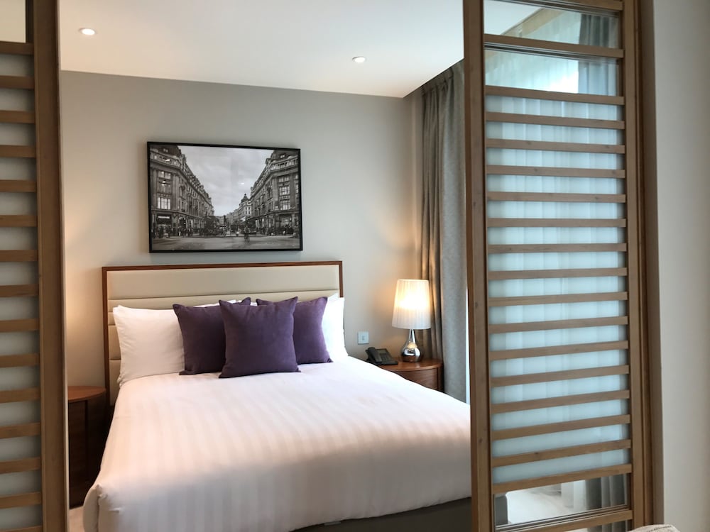Фото Sanctum London Belsize Road