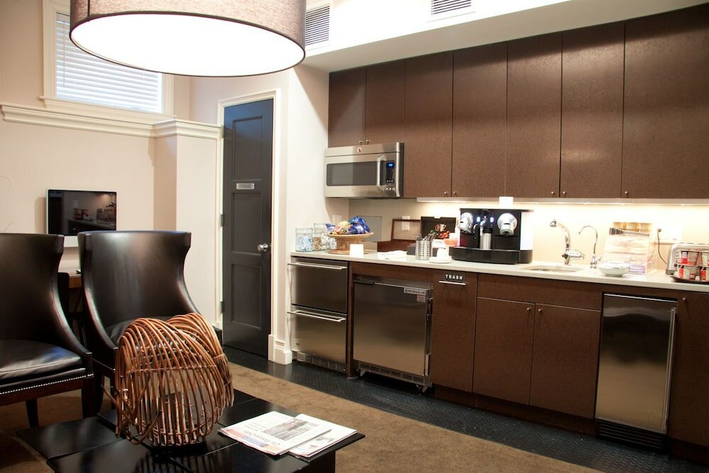 Фото The Inn At St Botolph