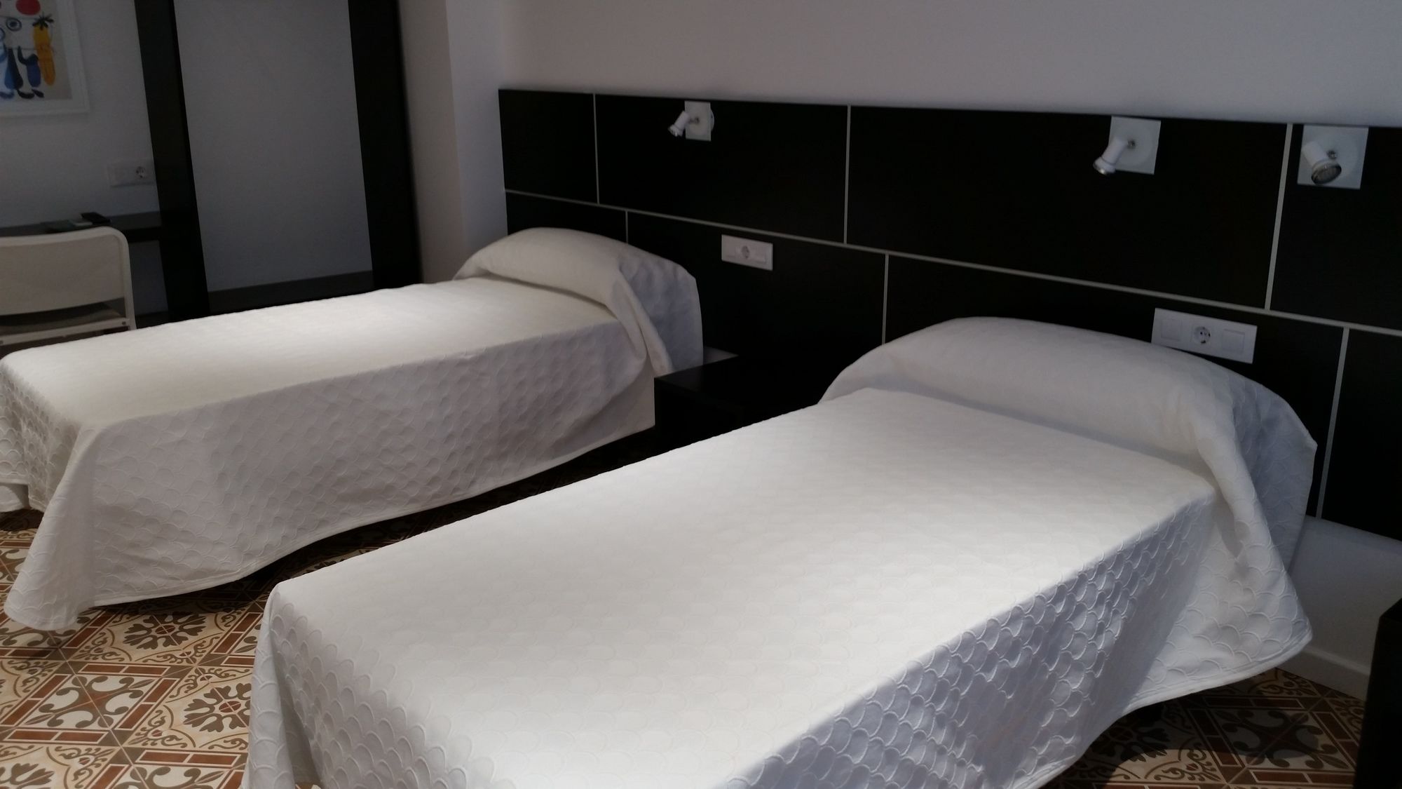 Фото Hostal Nova