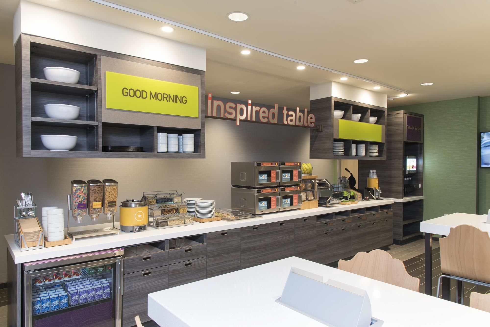 Фото Home2 Suites by Hilton Indianapolis Downtown