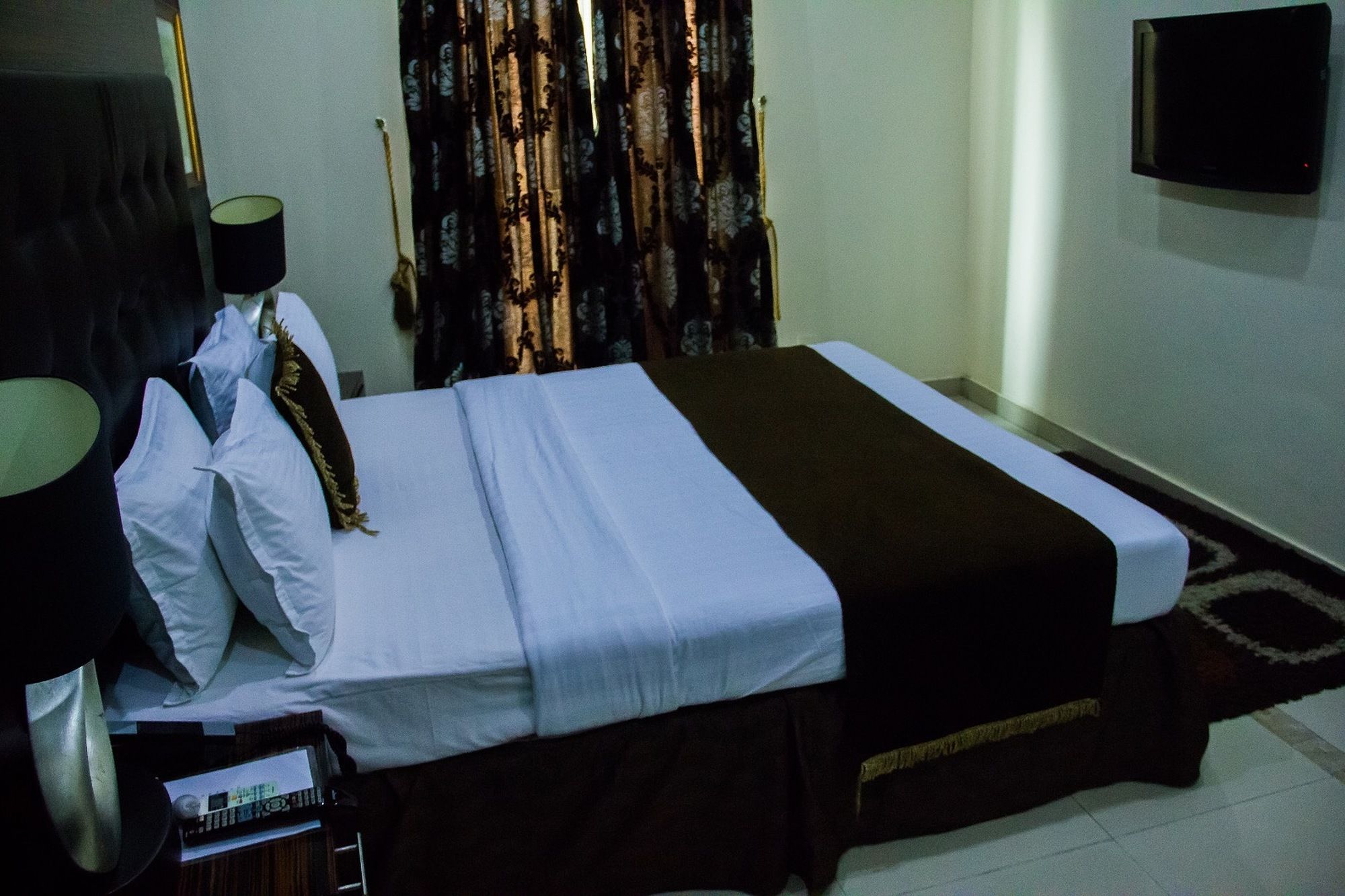 Фото Villa Angelia Boutique Hotel, Ikoyi