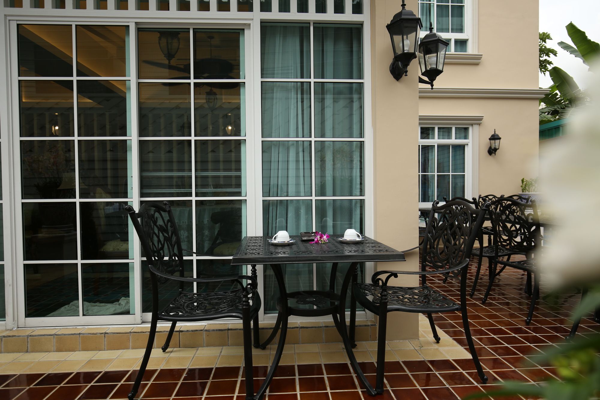 Фото The Orchid House 153