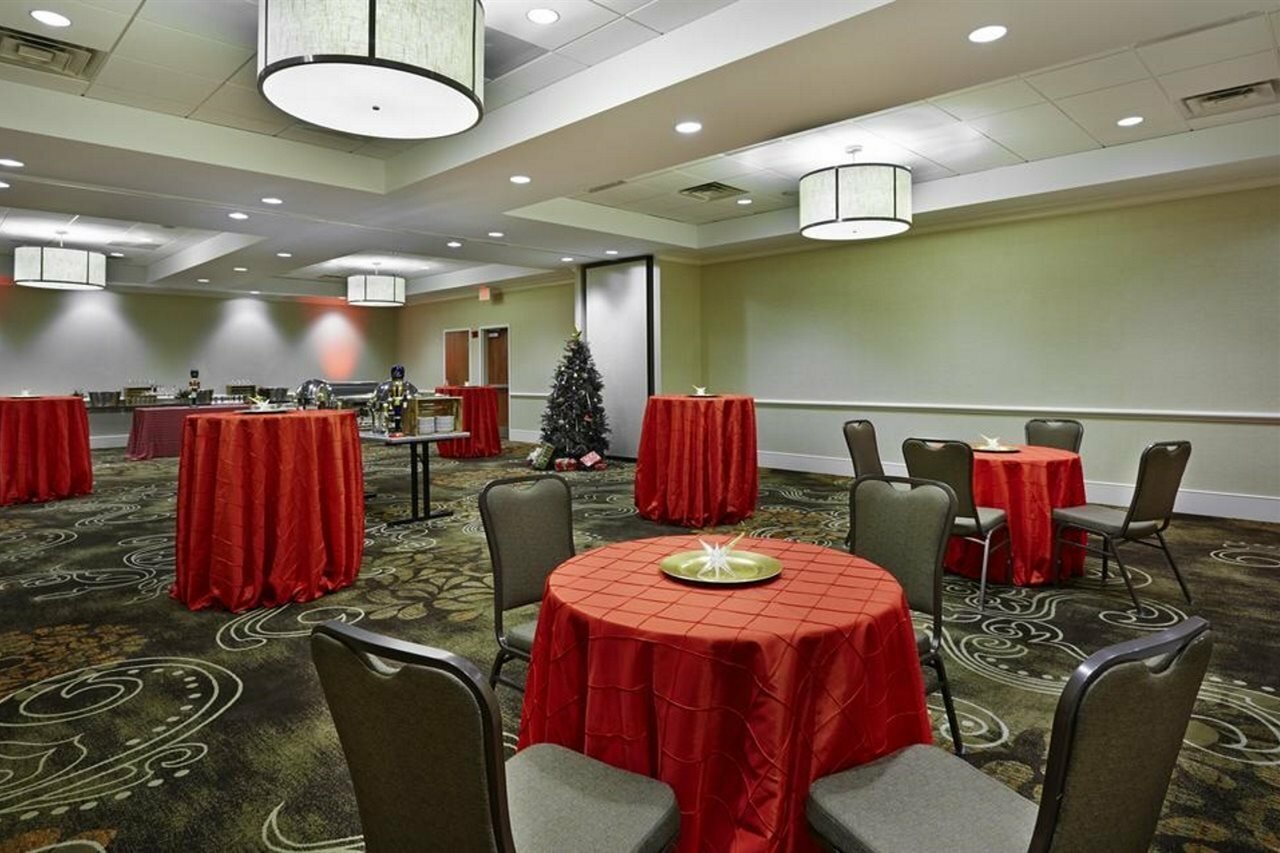 Фото Doubletree by Hilton Washington Dc/Silver Spring