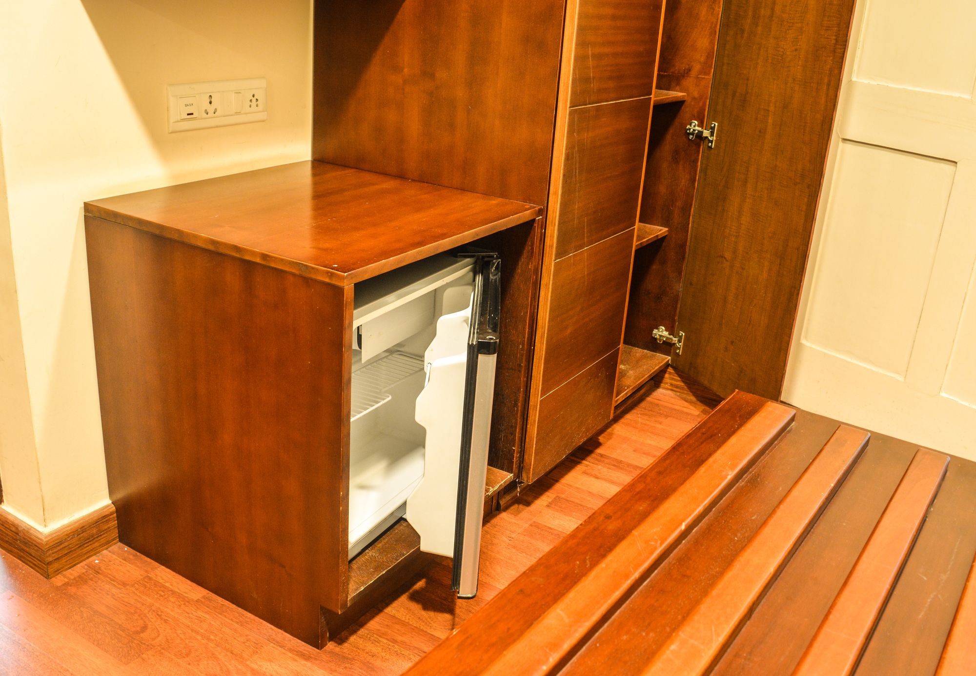 Фото Serene Boutique Hotel