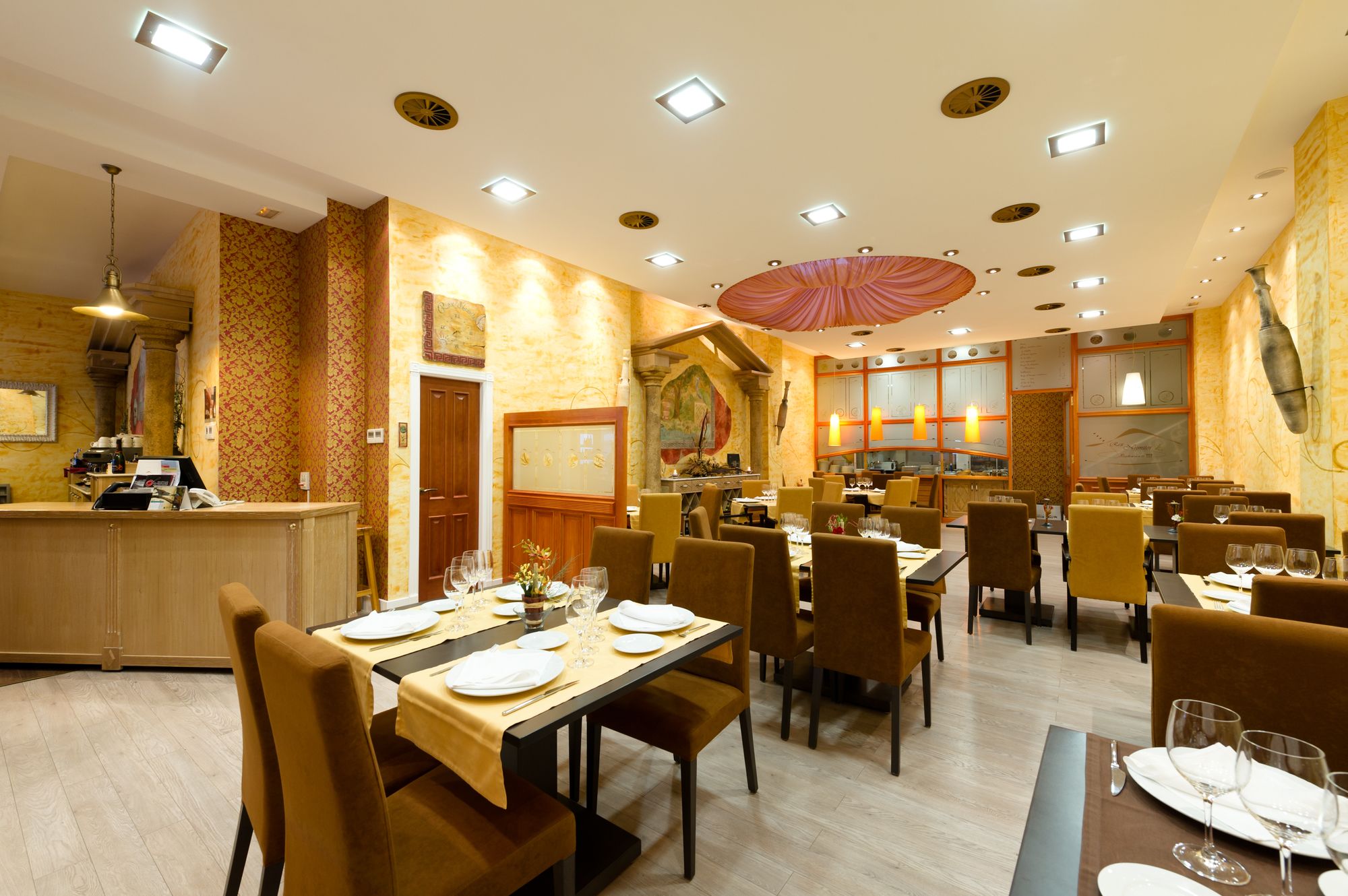 Фото Aparthotel Capitolina