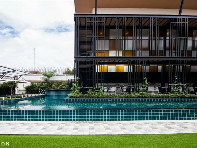 Фото Blue Lagoon Hotel