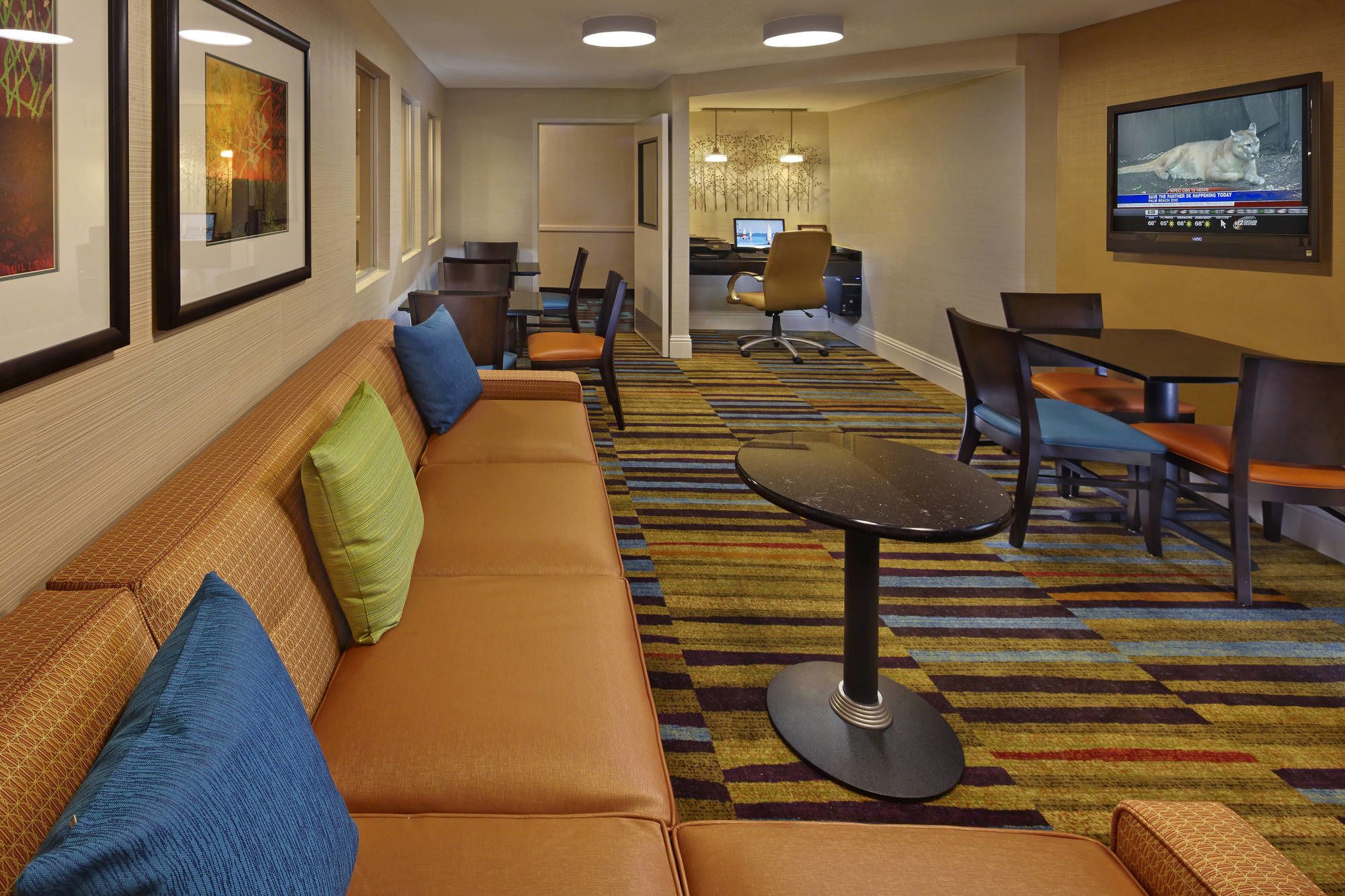 Фото Fairfield Inn And Suites by Marriott Palm Beach