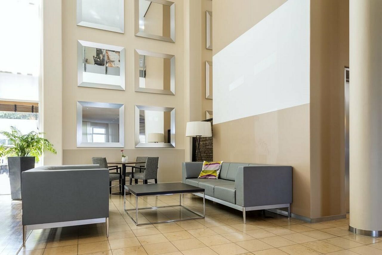 Фото Nh Hamburg Horner Rennbahn