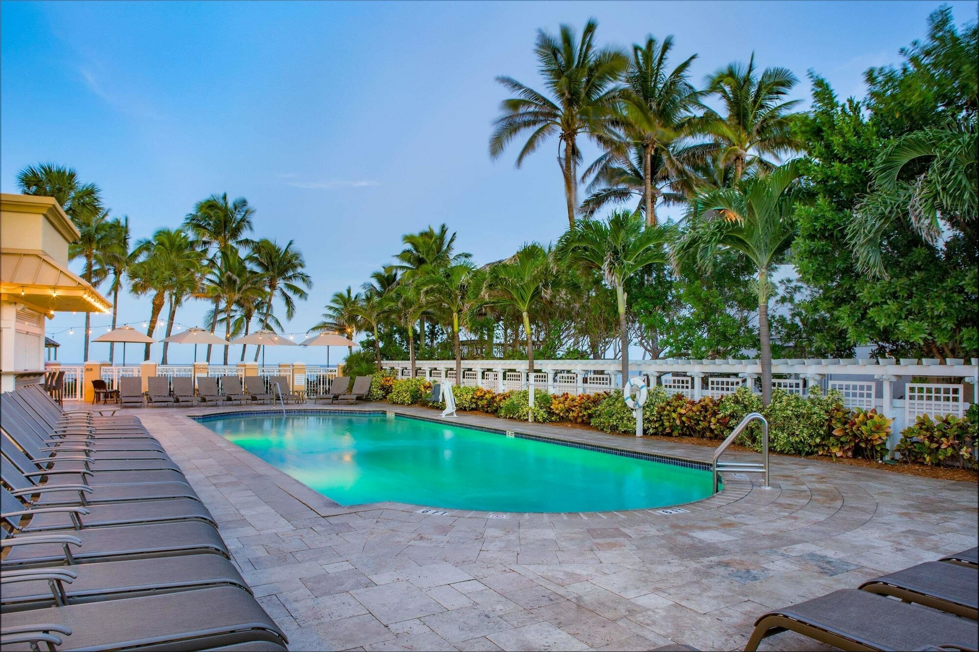 Фото Wyndham Deerfield Beach Resort