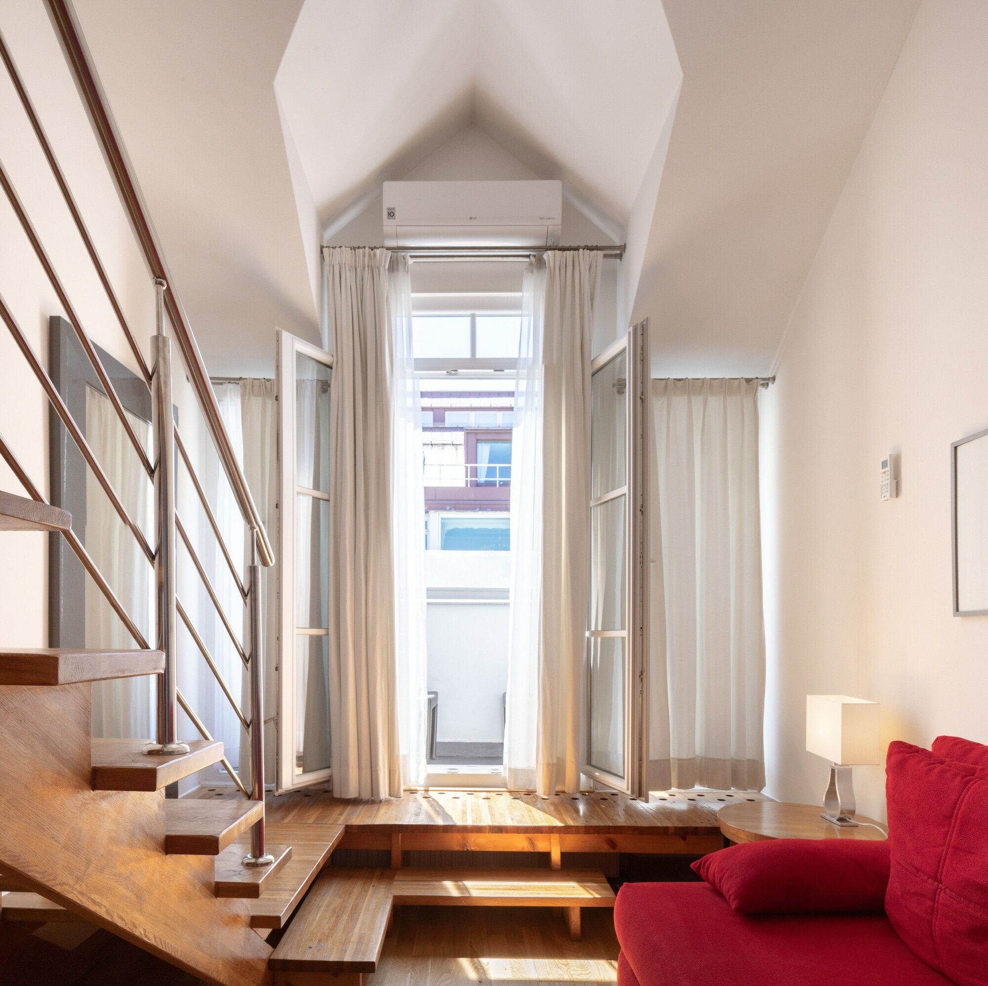 Фото The Levante Rathaus Apartments