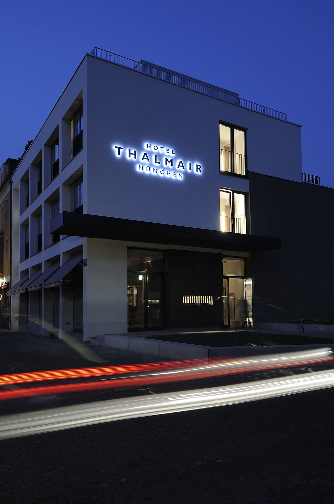 Фото отеля 1