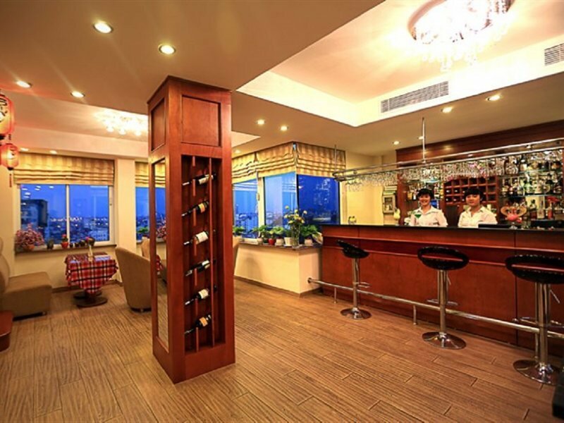 Фото Moon View Hotel