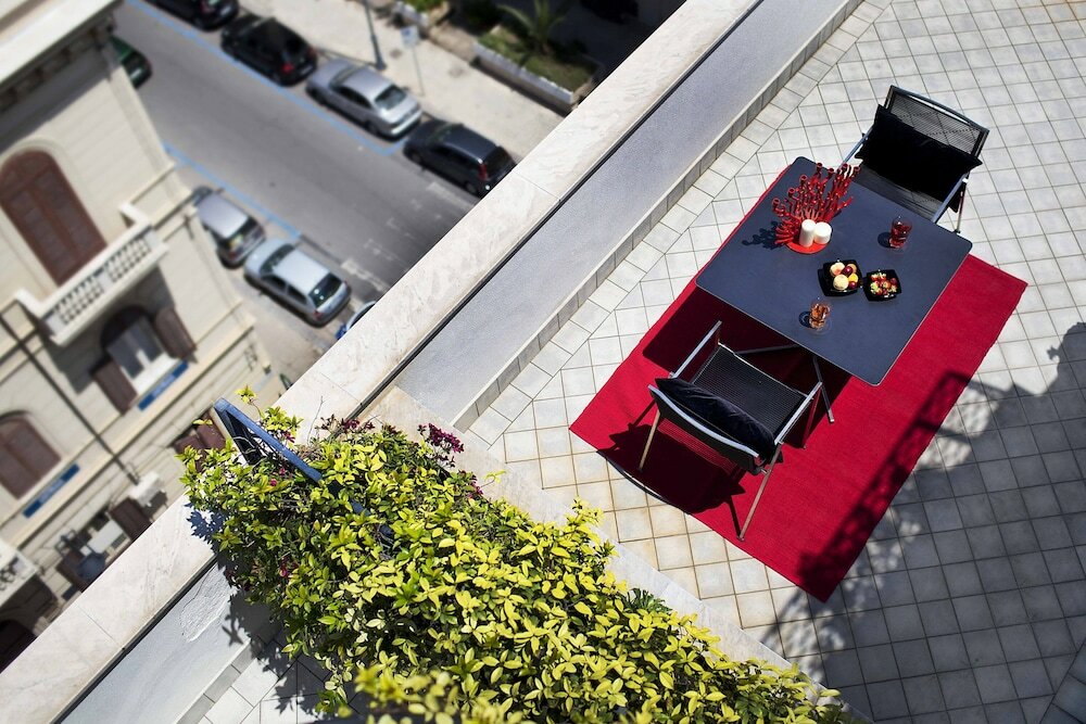 Фото Hotel Plaza Opera