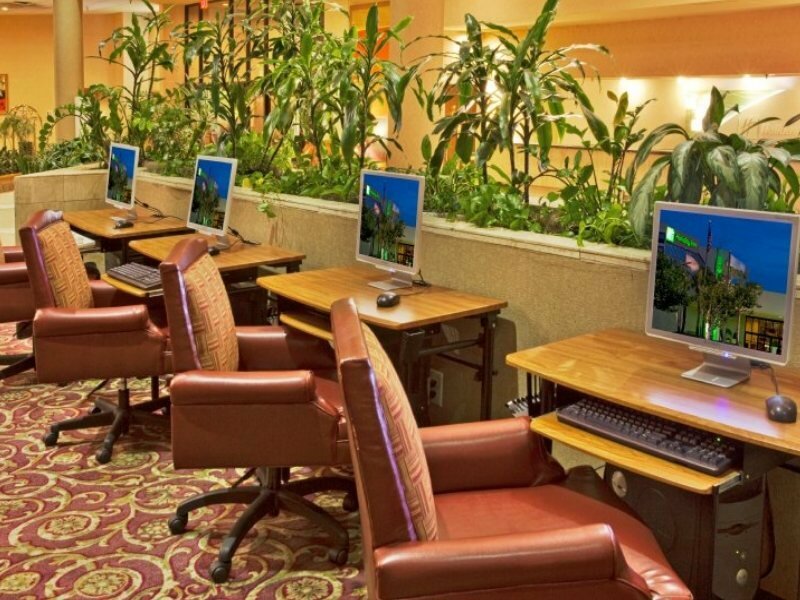 Фото Holiday Inn Orlando International Airport, an Ihg Hotel