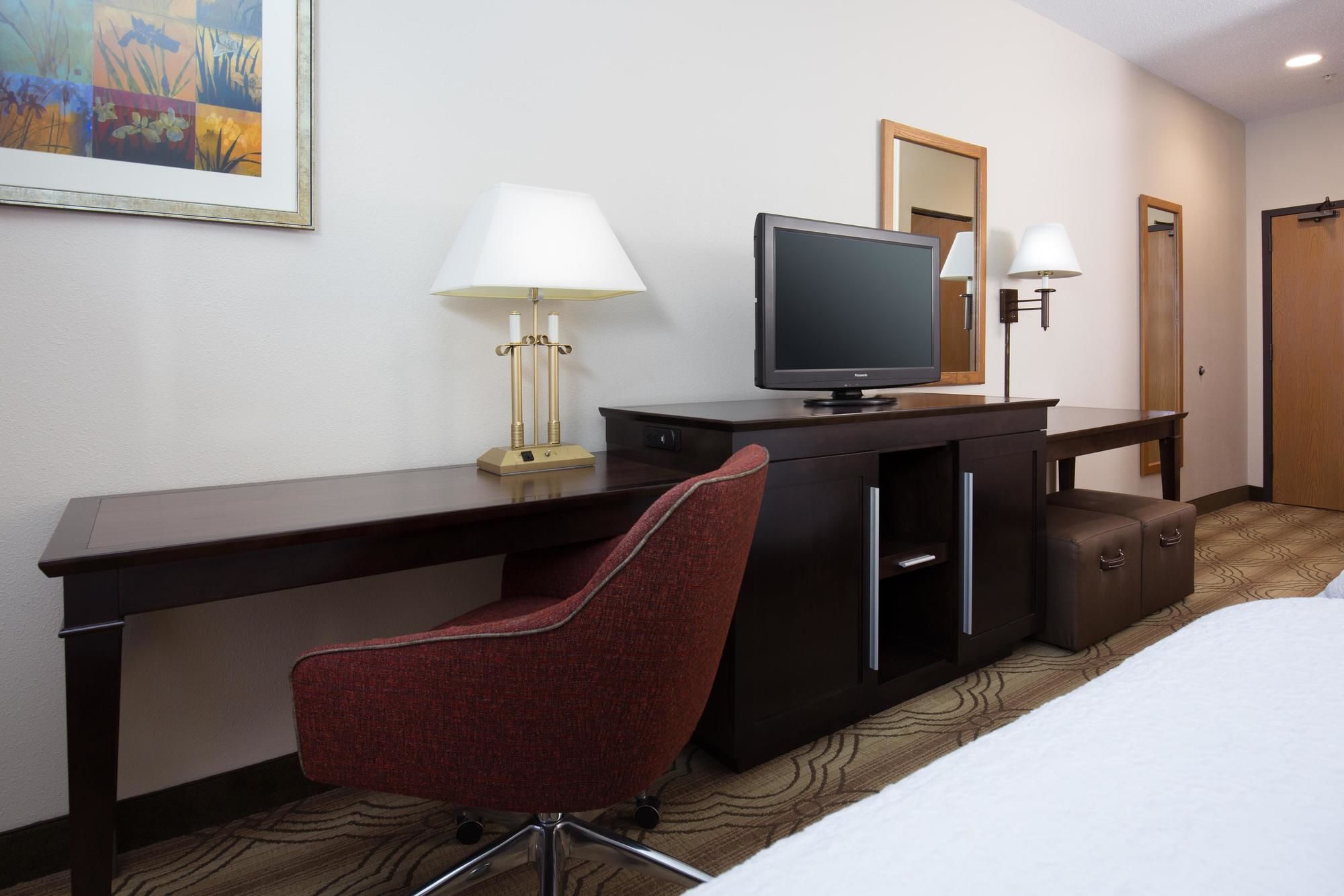 Фото Hampton Inn & Suites Ft. Wayne-North