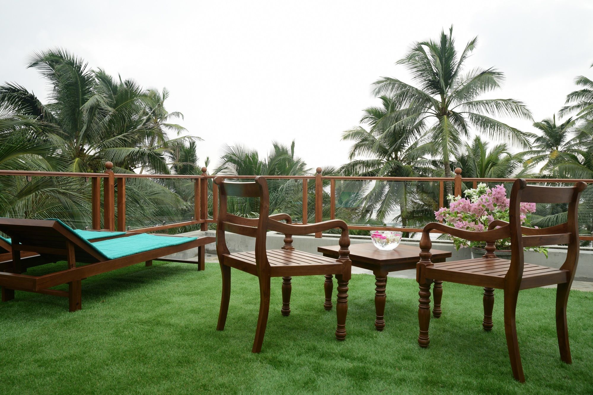 Фото Hikka FnR Villa