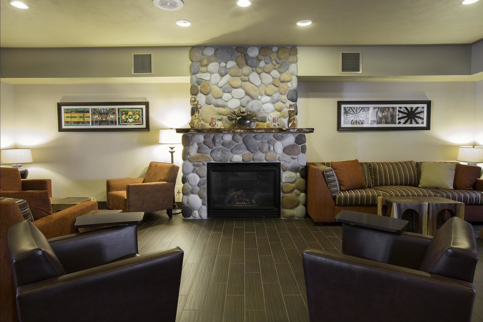 Фото Hampton Inn Helena