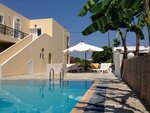 Manine Apartments