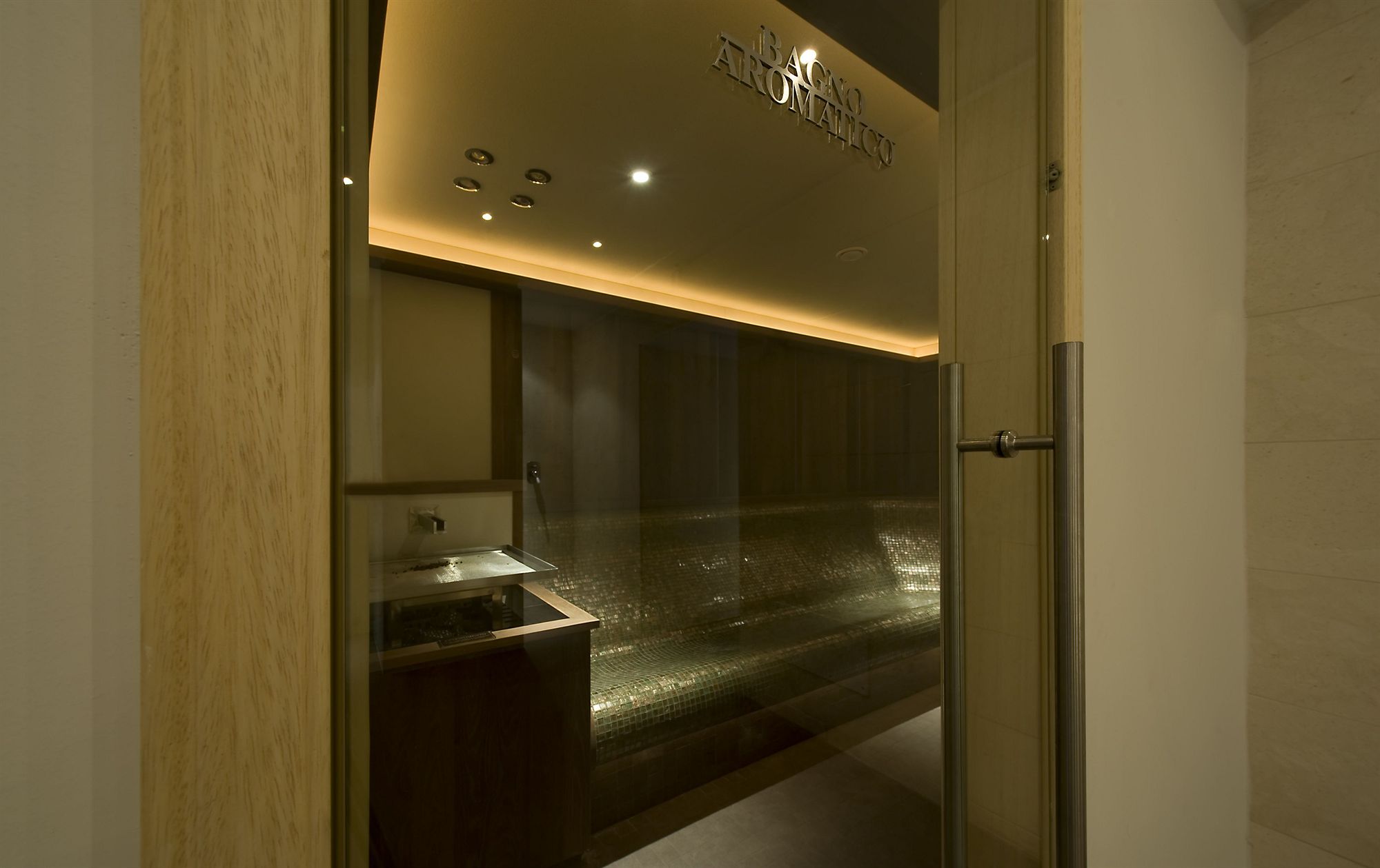 Фото Grand Hotel Savoia Cortina d'Ampezzo, A Radisson Collection Hotel