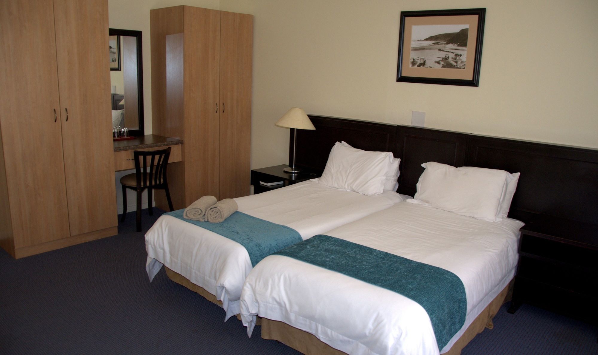 Фото The Wilderness Hotel