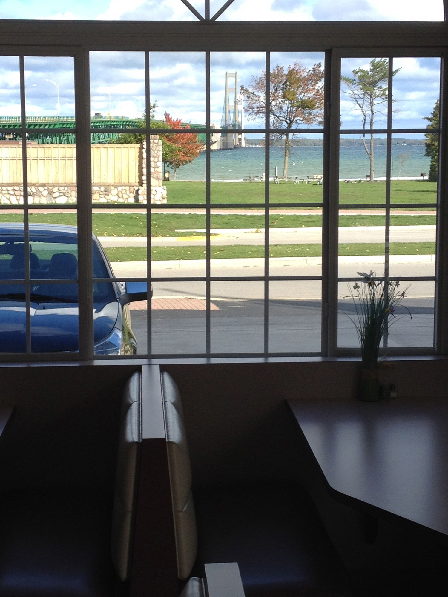 Фото Parkside Inn Bridgeview