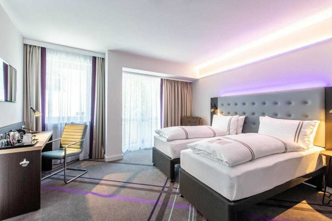 Фото Premier Inn Passau Weisser Hase