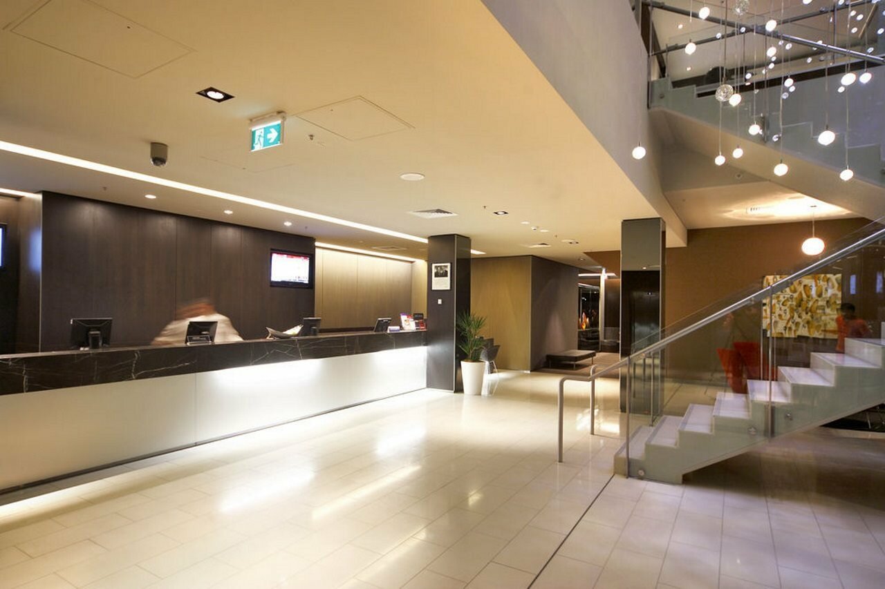 Фото Novotel Canberra