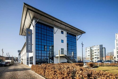 Гостиница Pier 5 Hotel в Ольборге