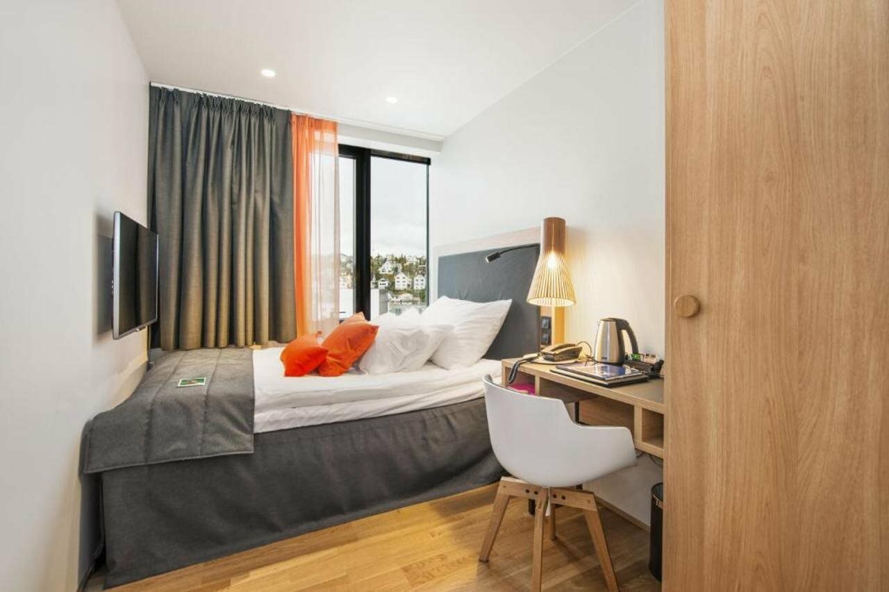 Фото Clarion Hotel The Edge