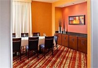 Фото Courtyard by Marriott Hamilton