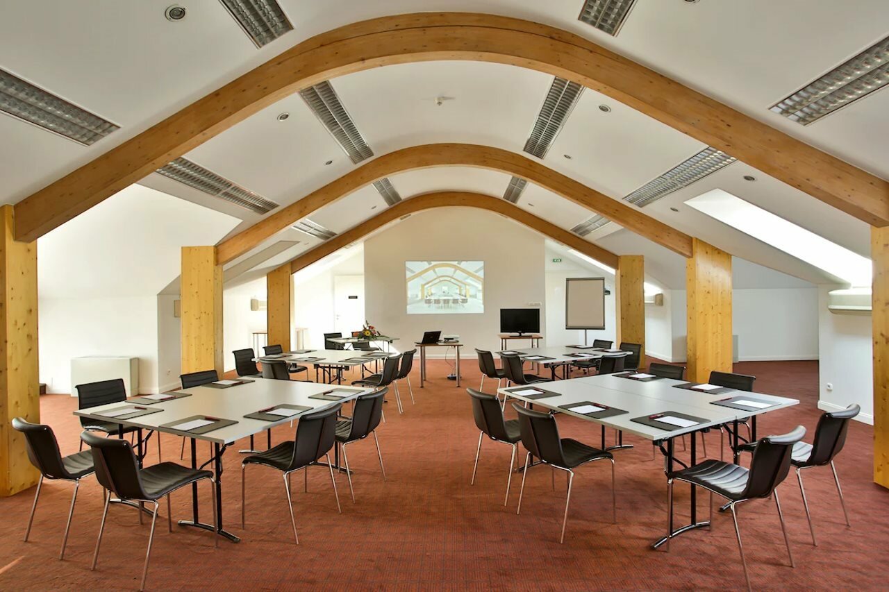 Фото Adina Apartment Hotel Budapest