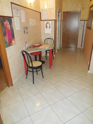 Фото Cressy Hotel