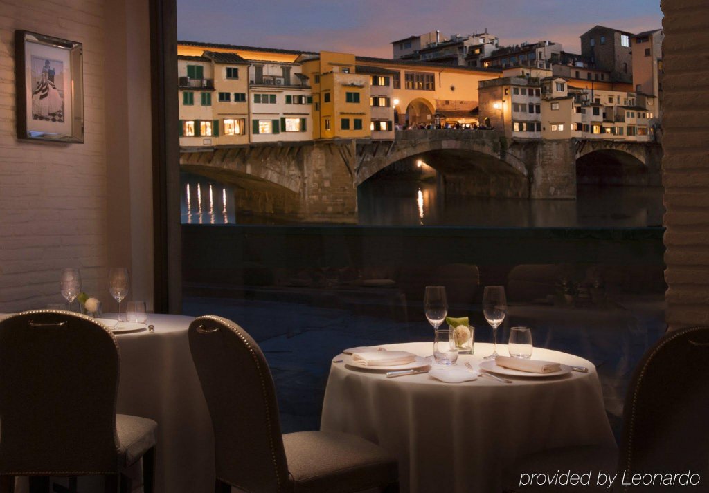 Фото Portrait Firenze - Lungarno Collection