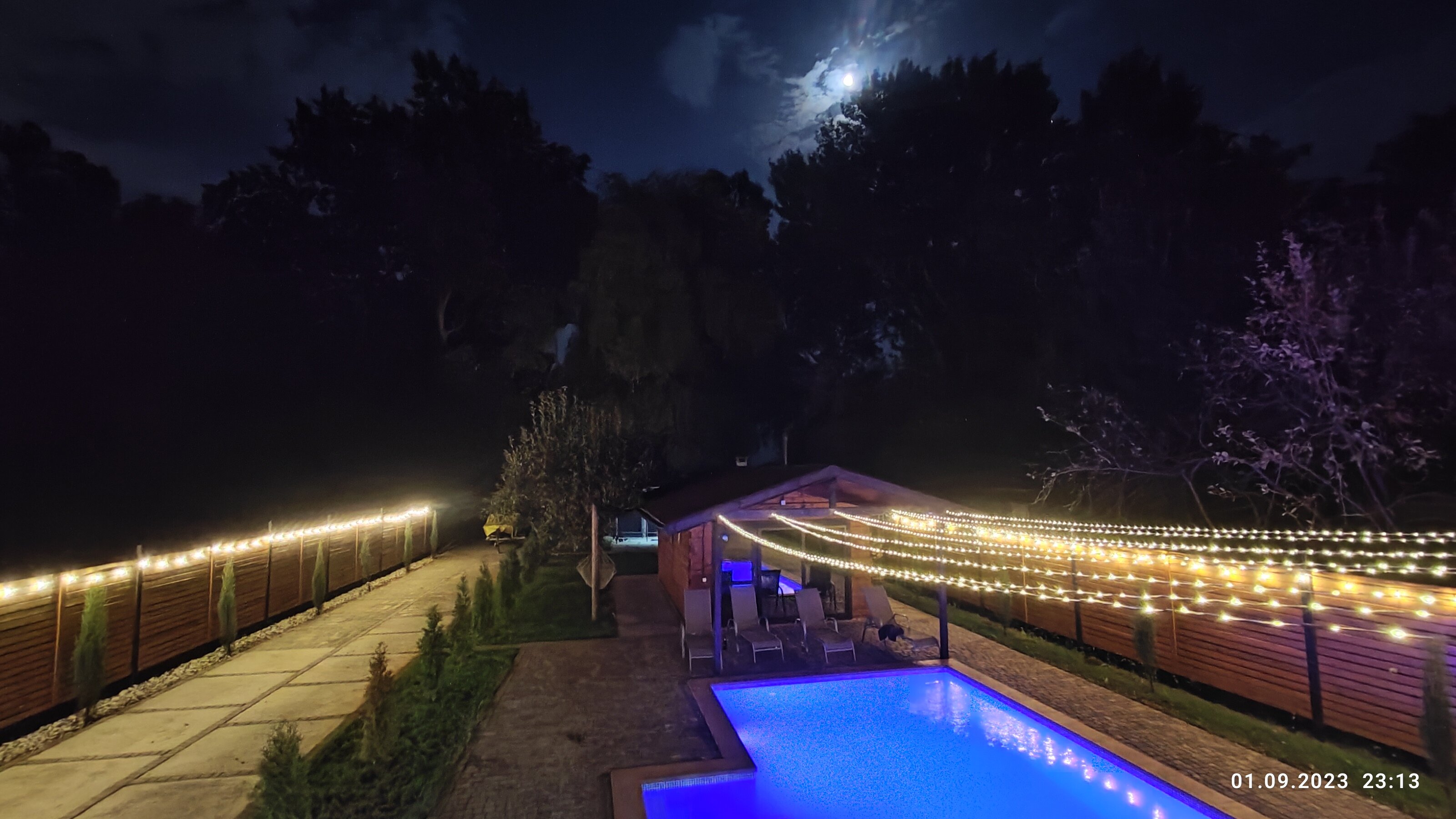 Фото Блэк_хаус