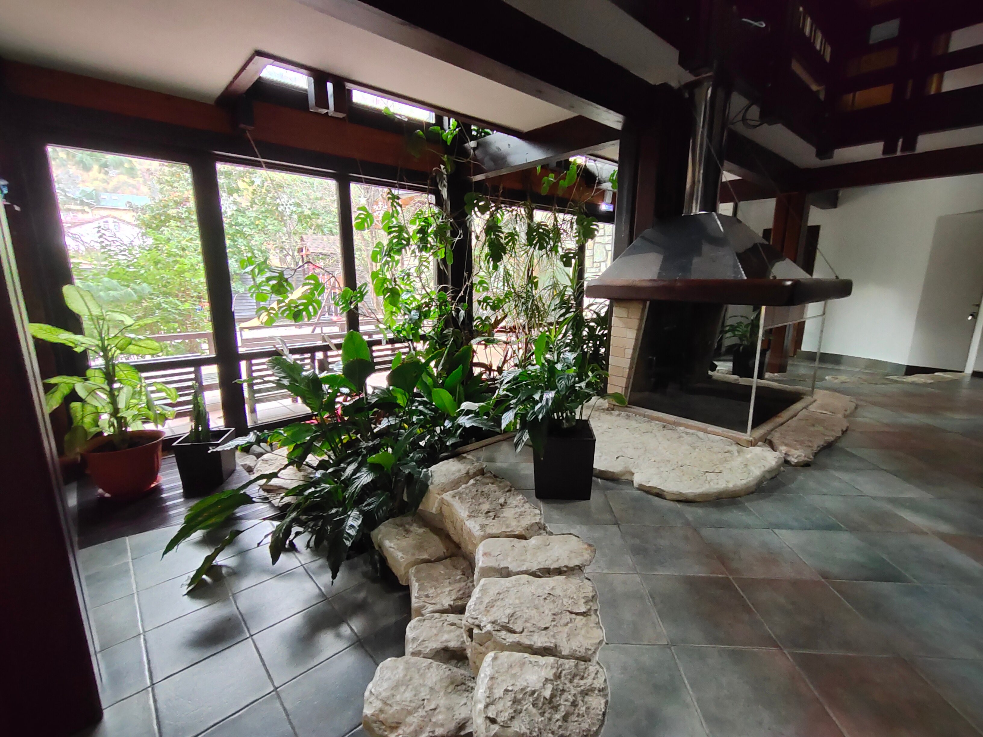 Фото Грейстоун