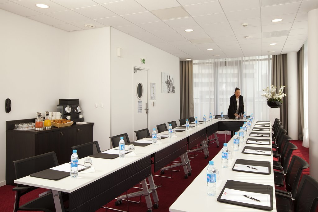 Фото Residhome Paris Rosa Parks