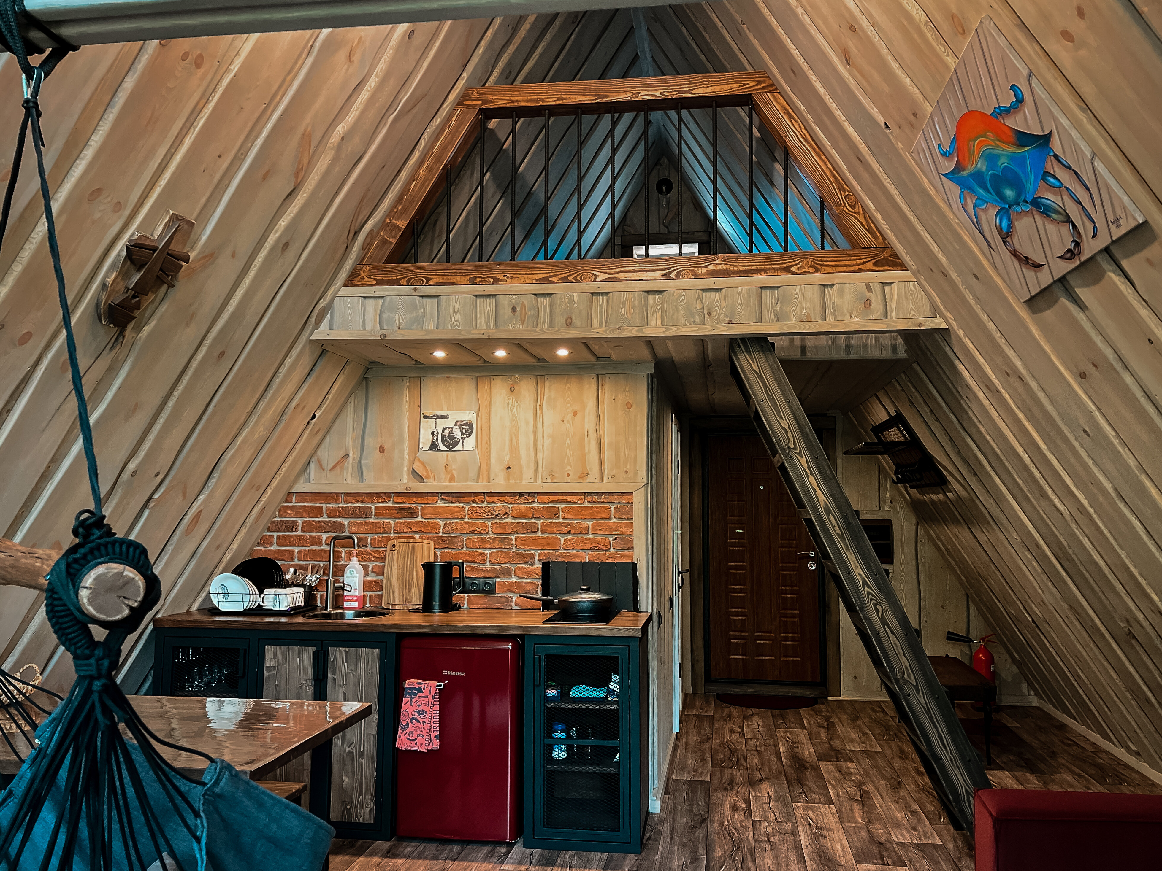 Фото Дом у пруда