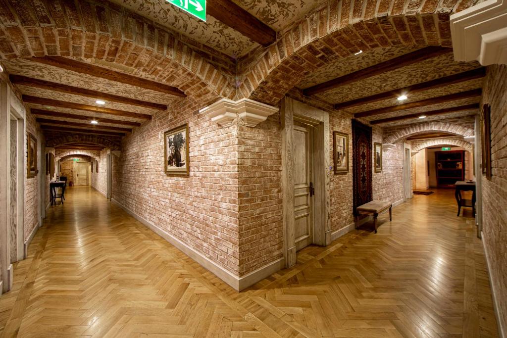 Фото Sapphire Bayil Hotel