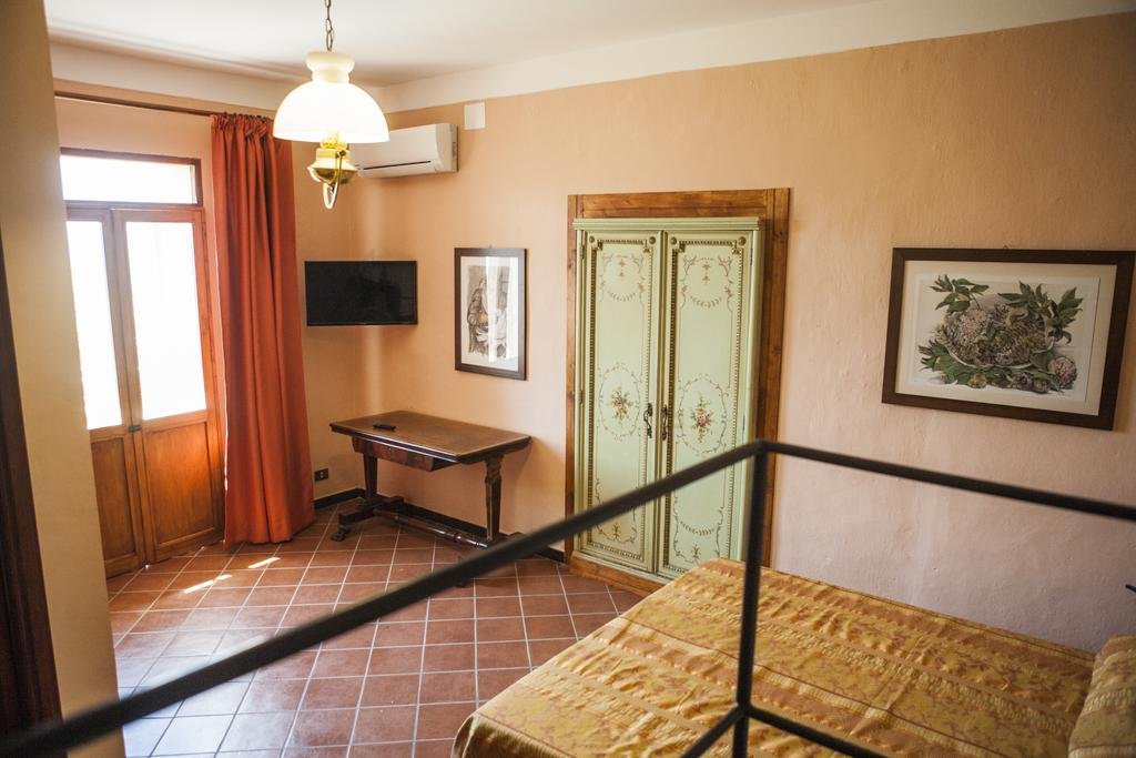 Фото B&b Palazzo Cutò