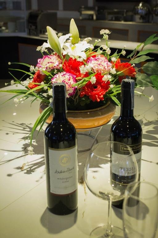 Фото Chabana Kamala Hotel