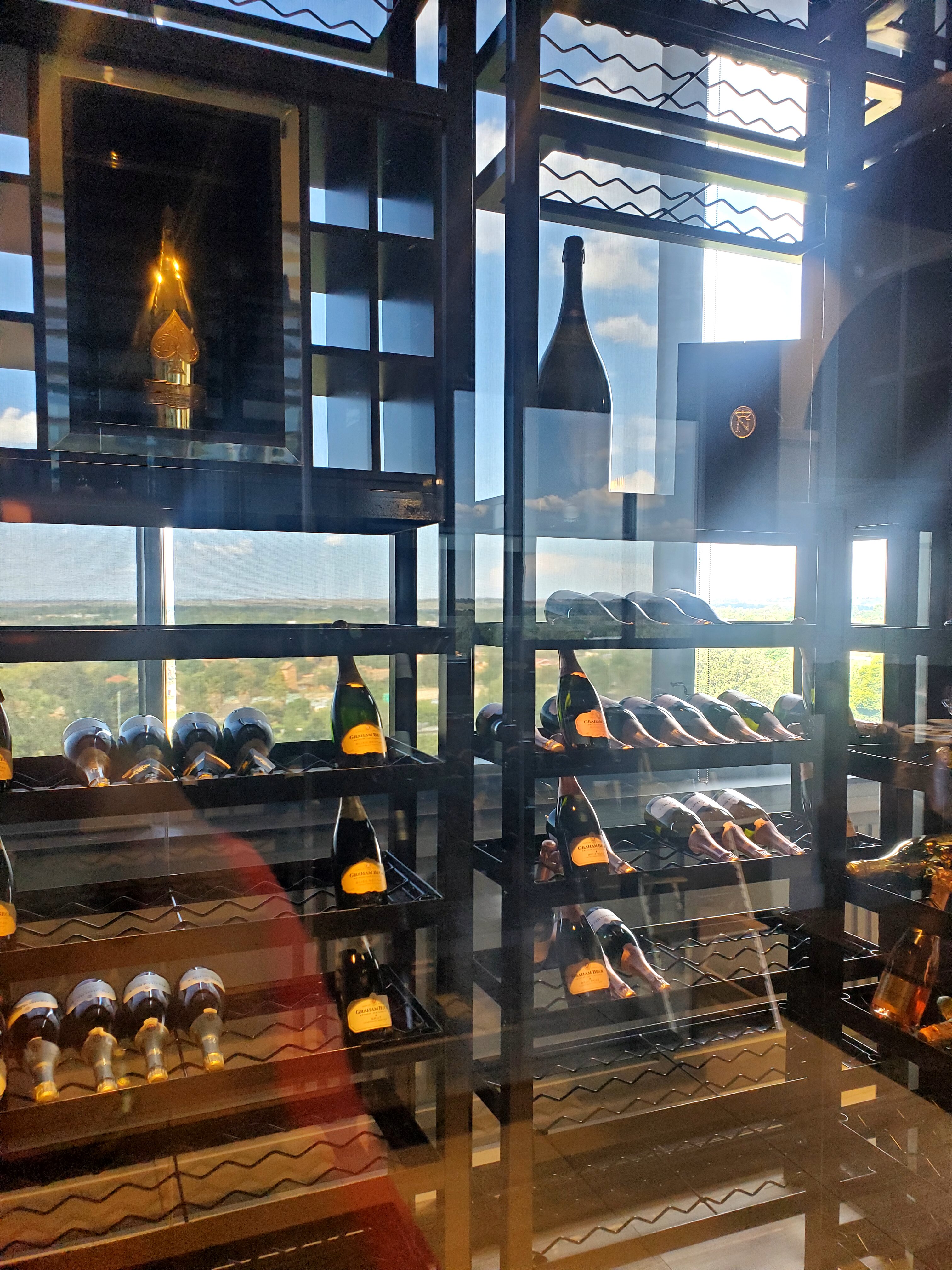 Фото Radisson Hotel & Convention Centre, Johannesburg, O.R. Tambo Airport