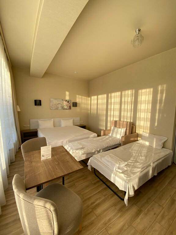 Фото Central Inn Conference Hotel